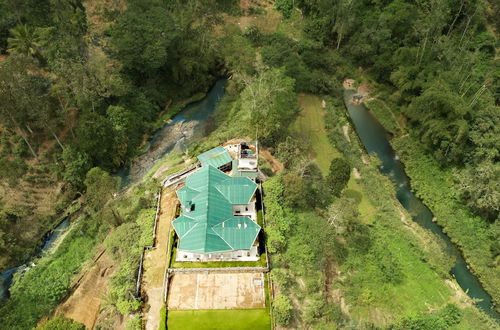 Photo 32 - Mount Edge Riverside Hotel in Bandarawela