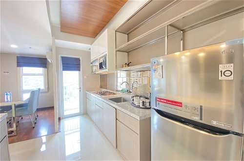 Foto 10 - Luxurious 2Br Apartment At Parahyangan Residence