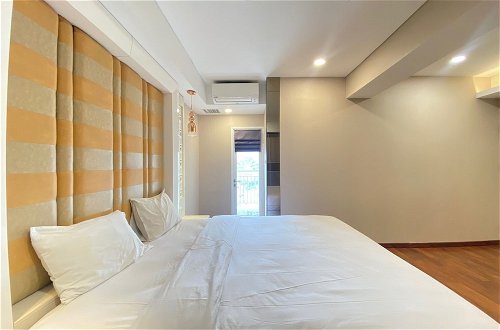 Foto 4 - Luxurious 2Br Apartment At Parahyangan Residence