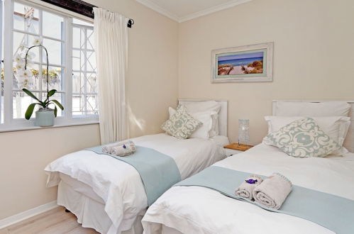 Photo 7 - Hout Bay Beach Cottage