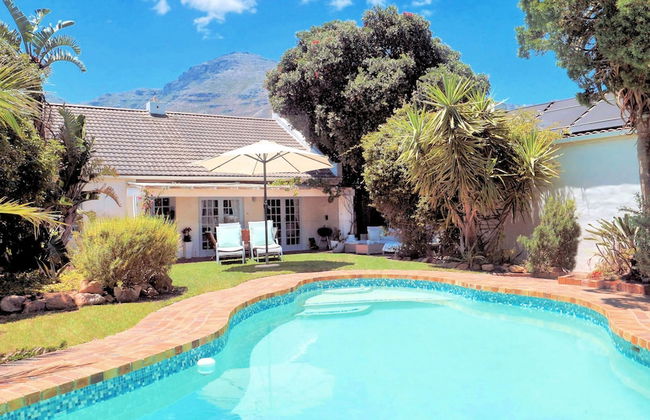 Hout Bay Beach Cottage - Foto 1