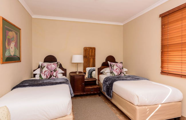 Bon Accord Farm Cottages - Photo 6