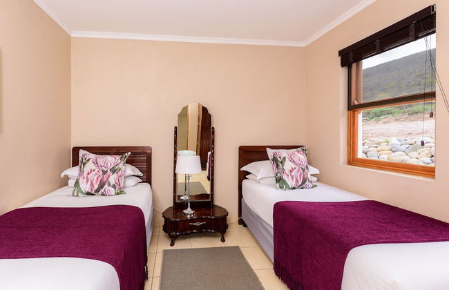 Bon Accord Farm Cottages - Photo 5