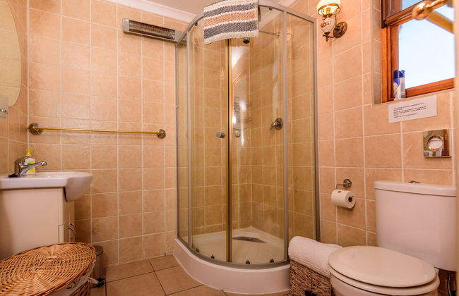 Bon Accord Farm Cottages - Photo 28