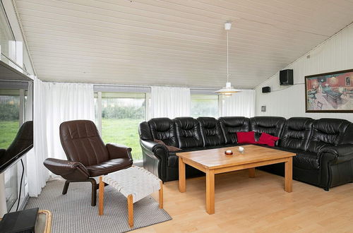 Photo 12 - 9 Person Holiday Home in Hvide Sande