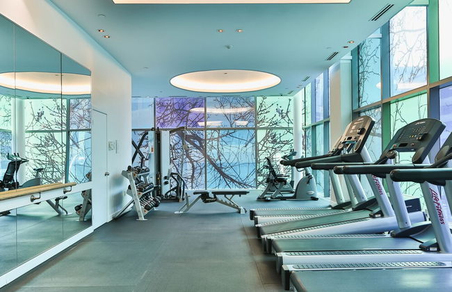 elegant condo with panoramic views - Photo 19