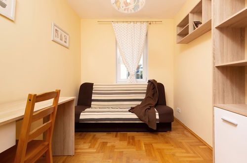 Photo 6 - Apartment Wyspowa Warsaw by Renters