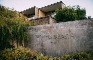 Foto 2 - Smiths Beach Resort