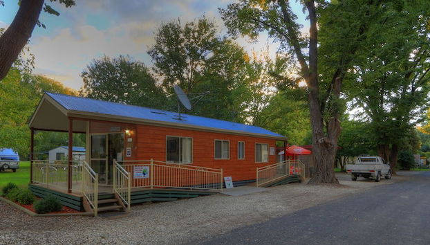 Mostrador de check-in y check-out