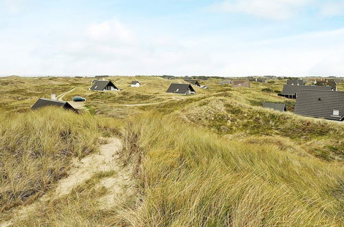 Foto 11 - Cozy Holiday Home in Ringkøbing near Sea Beach