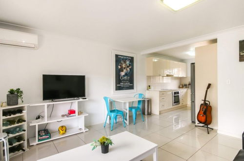 Photo 9 - 2 Bedroom Apartment on the Gold Coast