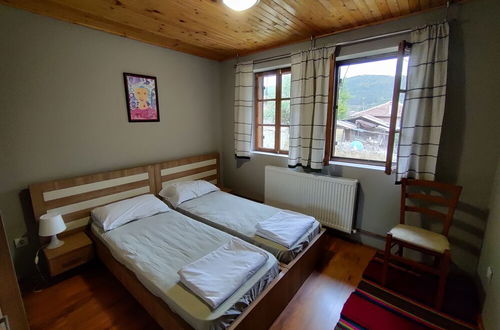 Photo 4 - Lovely 4-bed House in Kosti