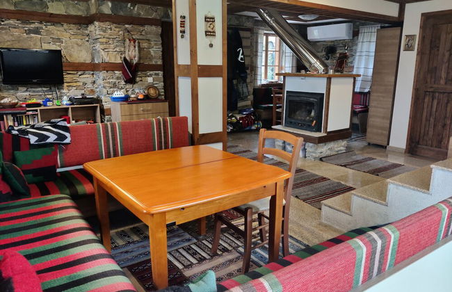 Lovely 4-bed House in Kosti - Photo 13