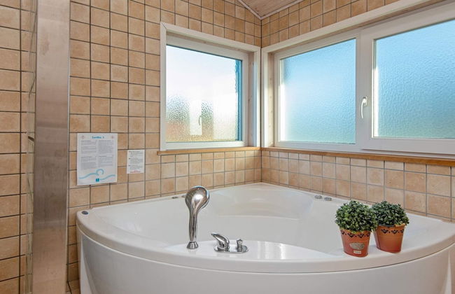 6 Person Holiday Home in Tarm - Foto 5
