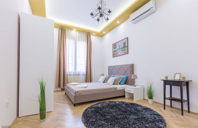 Real Apartments Zoltan - Photo 12