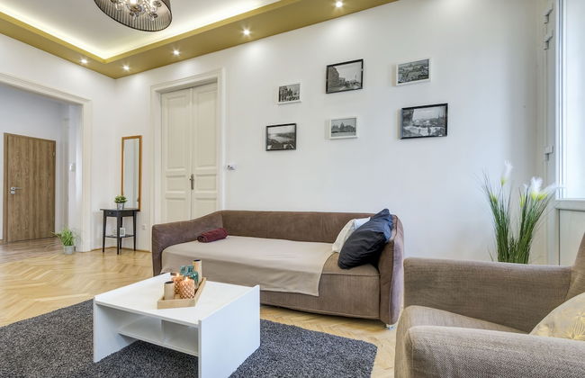 Real Apartments Zoltan - Photo 11