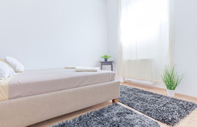 Real Apartments Zoltan - Photo 19