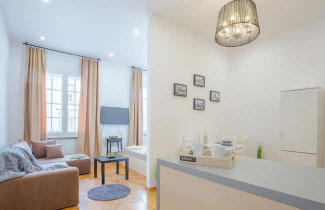 Real Apartments Zoltan - Photo 29