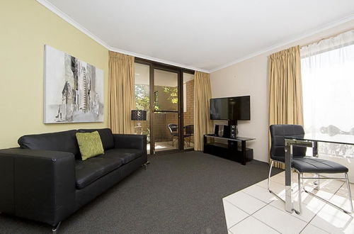 Photo 8 - Accommodate Canberra - Kingston Court