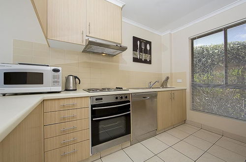 Photo 6 - Accommodate Canberra - Kingston Court