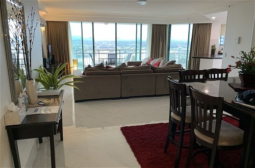 Photo 6 - Crown Towers Resort Private Apartments