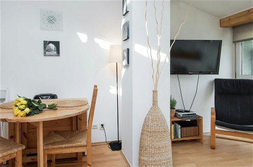 Foto 16 - Modern and Cosy Apartment Near Krakow's Old Town