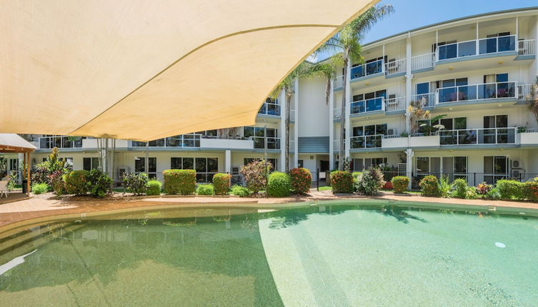 Photo 1 - Coral Coast Apartments Palm Cove AVC