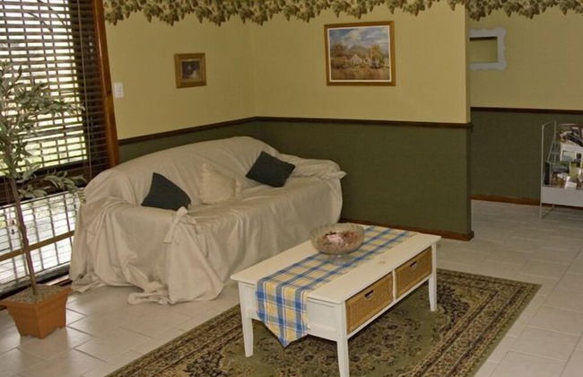 Talga Vines Vineyard Escape - Photo 9