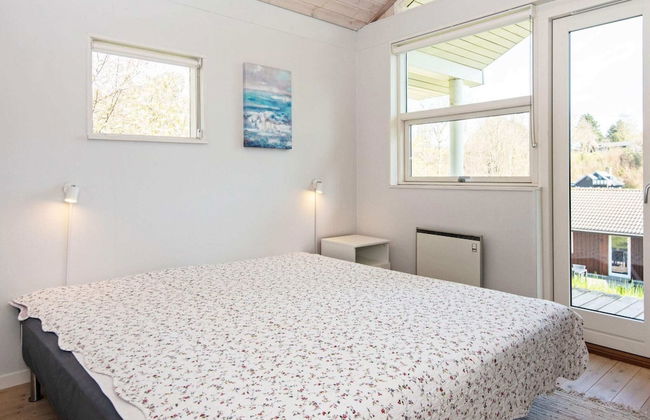 8 Person Holiday Home in Knebel - Foto 4