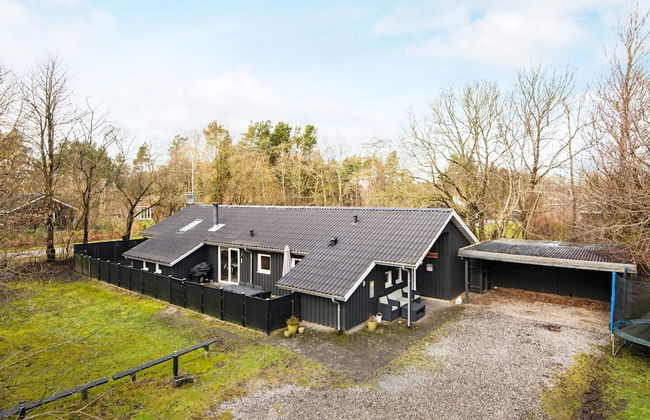 8 Person Holiday Home in Oksbol - Foto 30