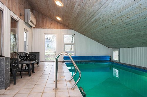 Photo 16 - 8 Person Holiday Home in Oksbol