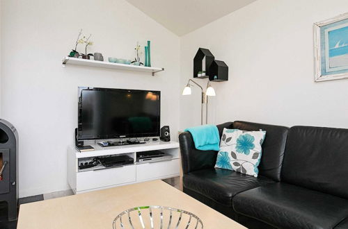 Photo 3 - 6 Person Holiday Home in Hvide Sande