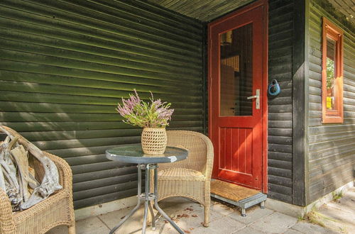 Photo 14 - Vintage Holiday Home near Ulfborg with Conservatory