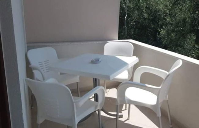 Remarkable 2-bed Apartment in Dhermi - Photo 6