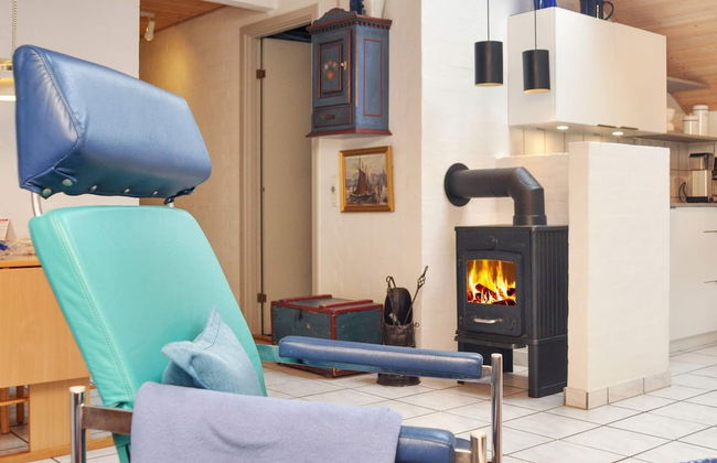 8 Person Holiday Home in Harboore - Foto 31