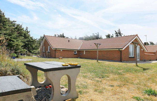 8 Person Holiday Home in Harboore - Foto 66