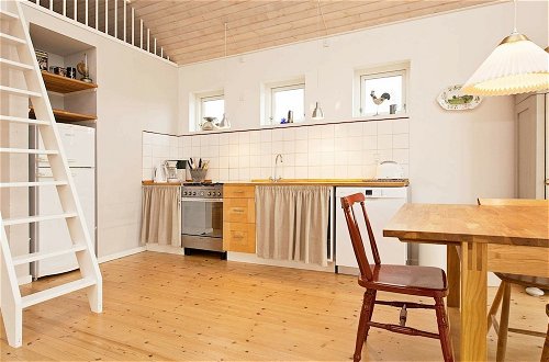 Photo 7 - 6 Person Holiday Home in Store Fuglede