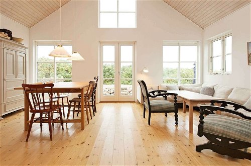 Photo 12 - 6 Person Holiday Home in Store Fuglede