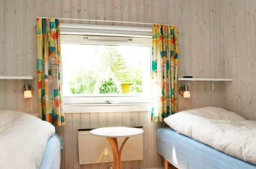 Foto 11 - 10 Person Holiday Home in Vaeggerlose