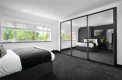 Foto 12 - Luxury Designer Mansion in West Midlands Countryside