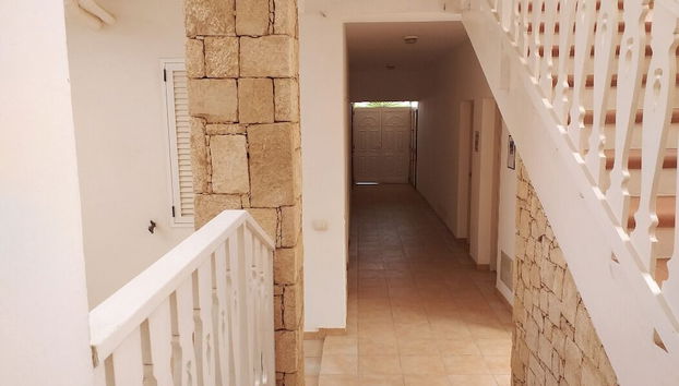 Entrada (vista interior)