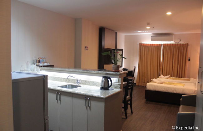 Sun Plaza Subic - Photo 22