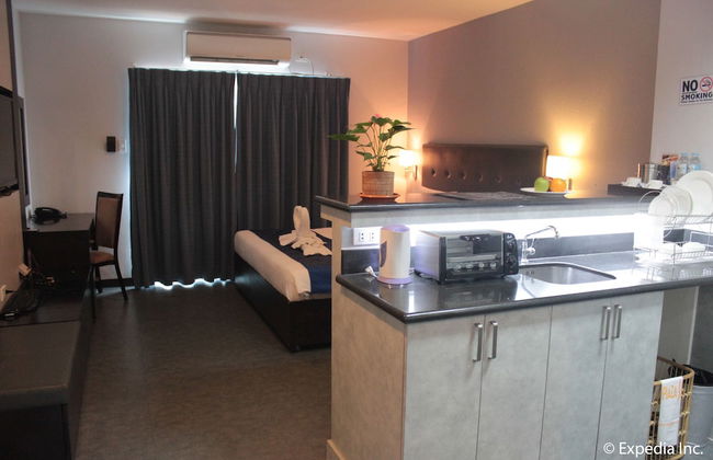 Sun Plaza Subic - Photo 8