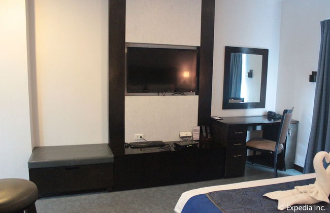 Sun Plaza Subic - Photo 24