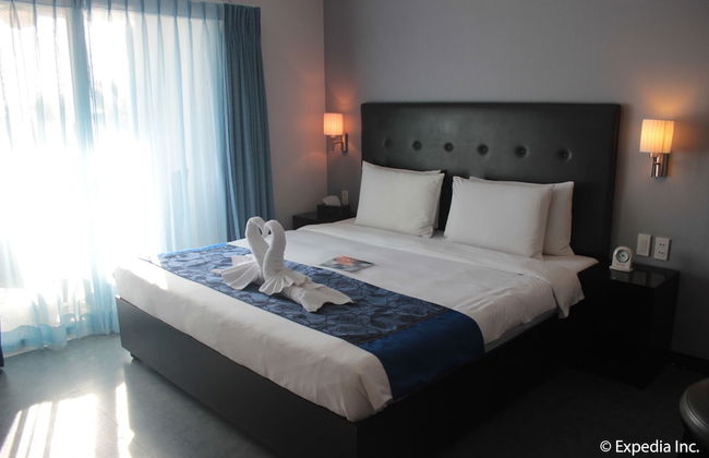 Sun Plaza Subic - Photo 6