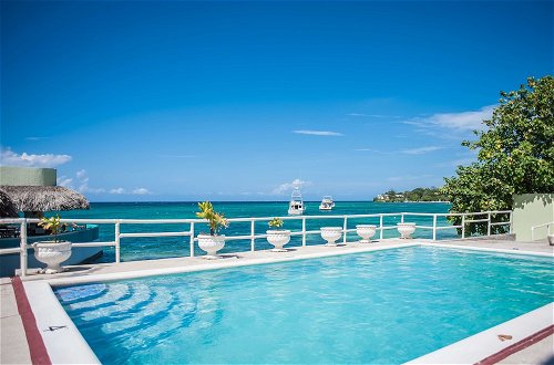 Foto 27 - Ocean Rooms at Oceans Palm Resort