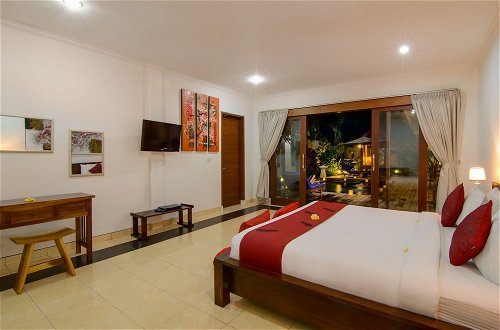 Photo 4 - Villa Alleira Seminyak by Best Deals Asia Hospitality