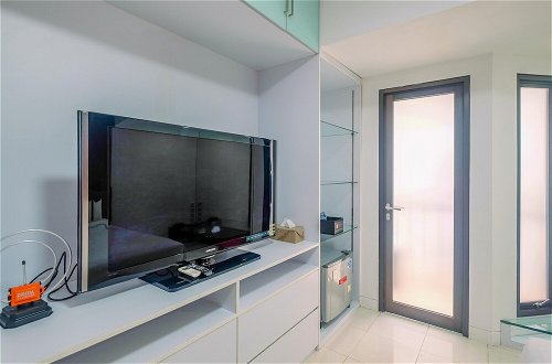 Foto 8 - Comfort Studio Tamansari Sudirman Apartment