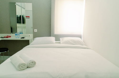 Photo 2 - Cozy Studio Apartment At Aeropolis Residence Near Cgk Airport