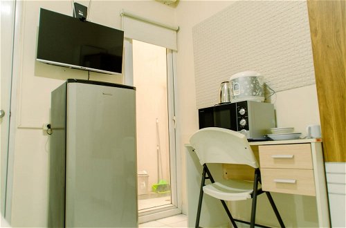 Foto 9 - Comfy Studio Apartment At Aeropolis Residence Near Soetta